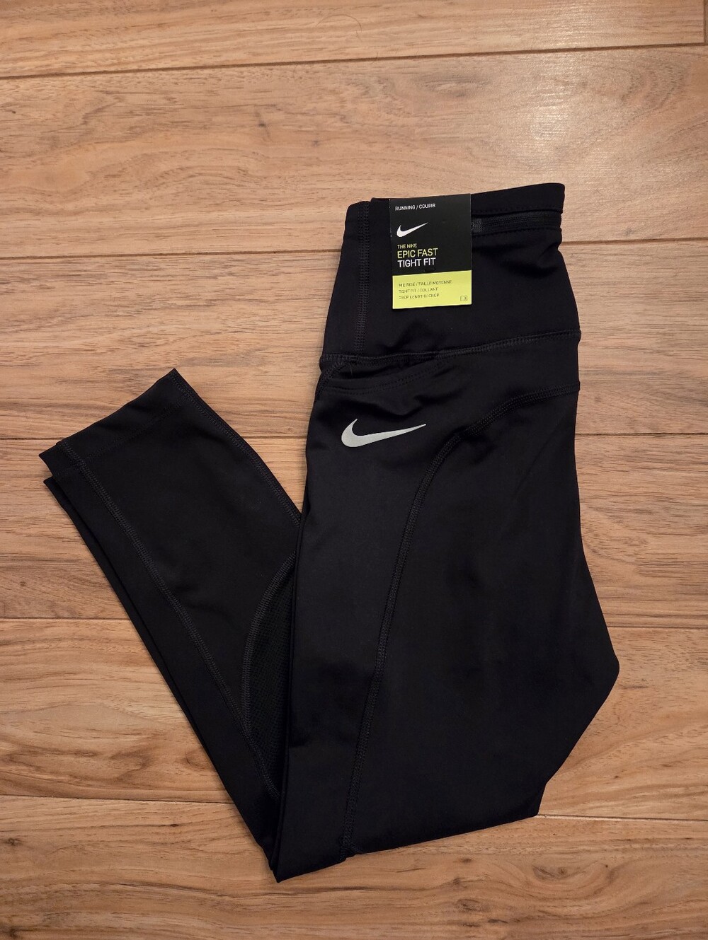 NIKE DRI-FIT EPIC FAST TIGHT FIT Mid-Rise Black Crop Leggings Size XSmall NWT